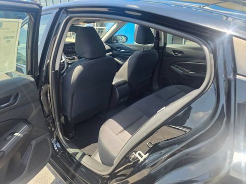Used 2024 Nissan Altima 2.5 SV w/ SV Premium Package FWD image 28