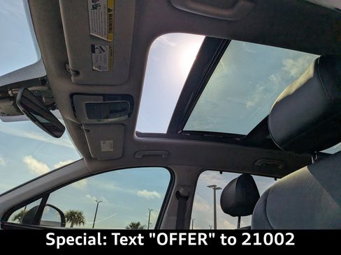 Used 2022 Hyundai Santa Fe Limited w/ Cargo Package FWD image 22