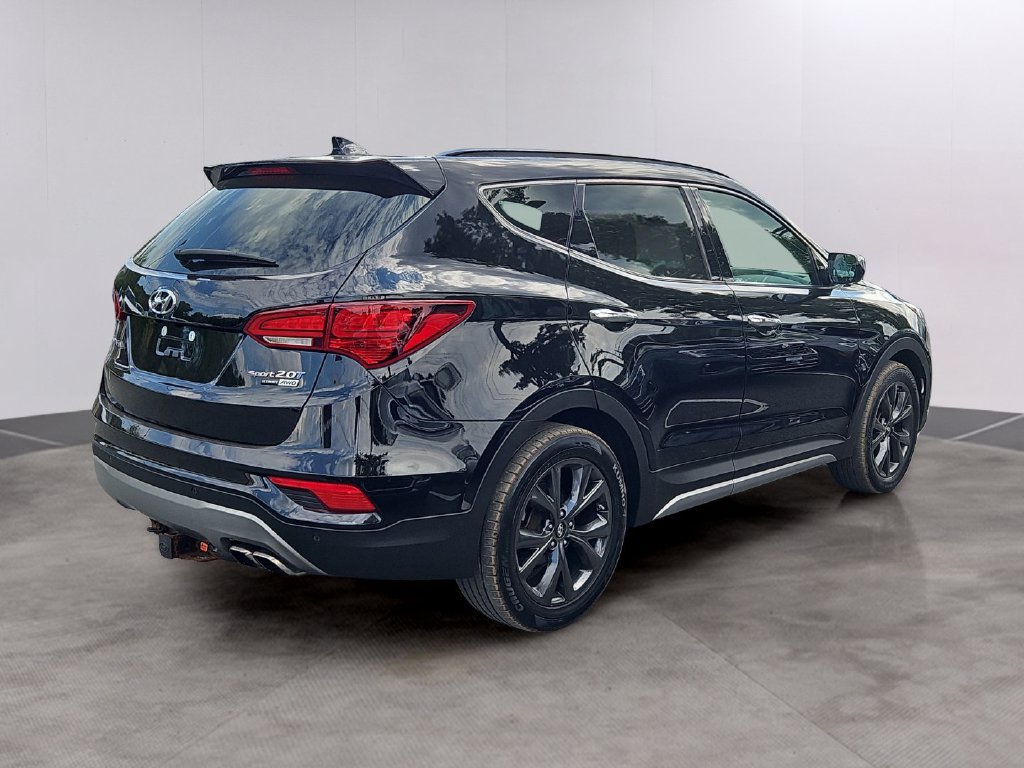 Used 2017 Hyundai Santa Fe Sport w/ 2.0T Ultimate Tech Package 05 AWD/4WD image 4