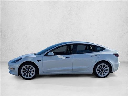 Used 2022 Tesla Model 3 Long Range image 8