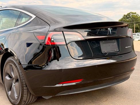 Used 2019 Tesla Model 3 Long Range AWD/4WD image 4