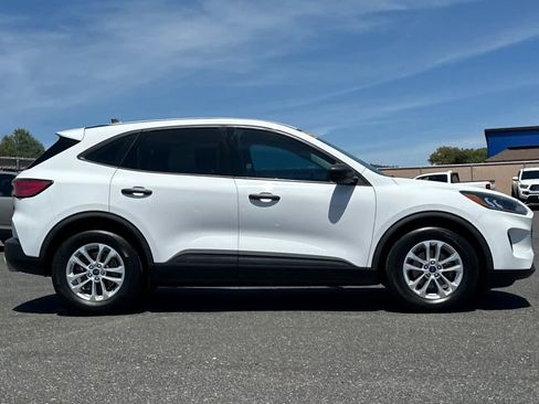 Used 2022 Ford Escape S FWD image 2