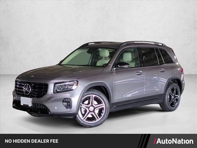 Used 2026 Mercedes-Benz GLB 250 image 1