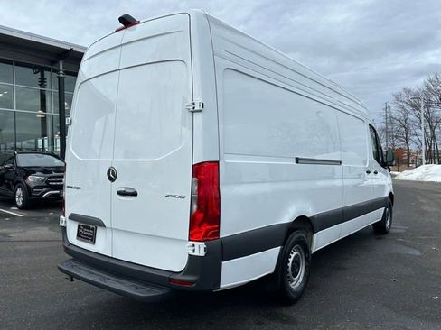Used 2026 Mercedes-Benz Sprinter 2500 image 7