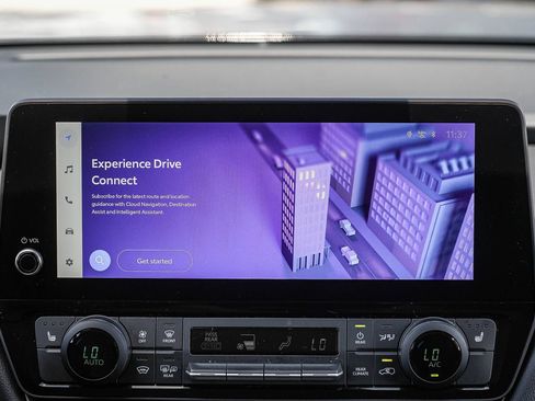Certified 2024 Toyota Grand Highlander AWD image 14
