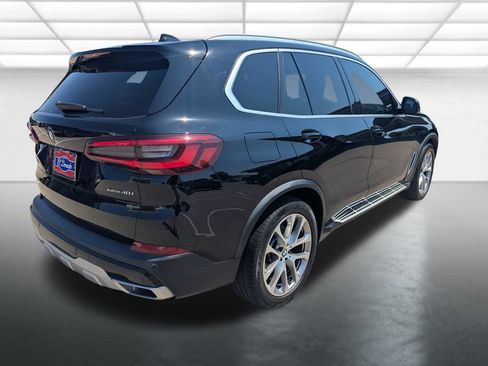 Used 2021 BMW X5 xDrive40i w/ Premium Package AWD/4WD image 3