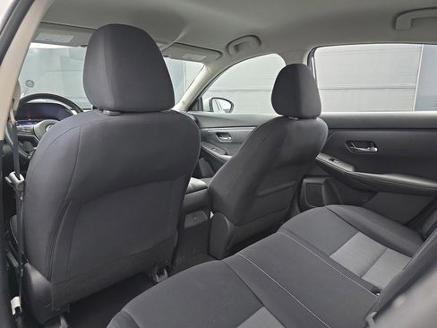 Used 2021 Nissan Sentra SV FWD image 33