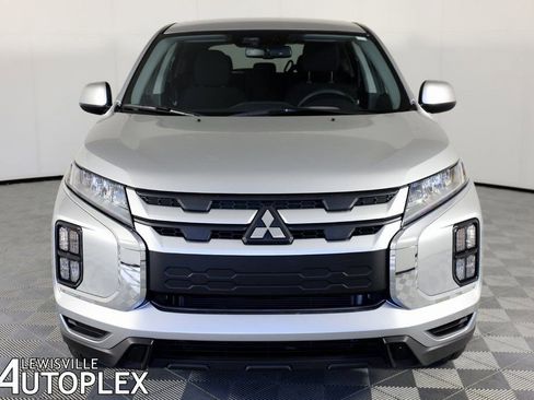 Used 2025 Mitsubishi Outlander Sport ES AWD/4WD image 2
