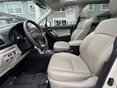Used 2014 Subaru Forester 2.5i Limited AWD/4WD image 9