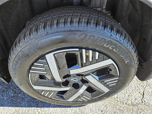 New 2026 Nissan Kicks SV image 8