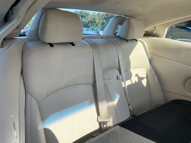 Used 2010 Lexus IS 250C w/ Luxury Pkg RWD image 6
