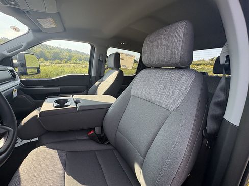 New 2027 Ford F350 XLT w/ XLT Premium Package AWD/4WD image 30