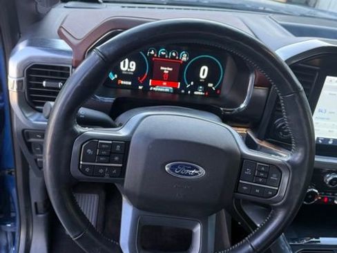 Used 2022 Ford F150 Lariat w/ Equipment Group 502A High AWD/4WD image 16
