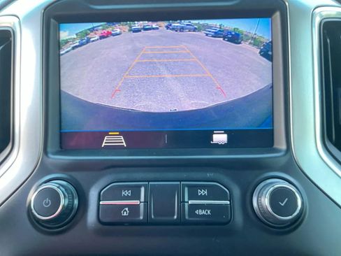 Used 2021 Chevrolet Silverado 1500 LT image 30