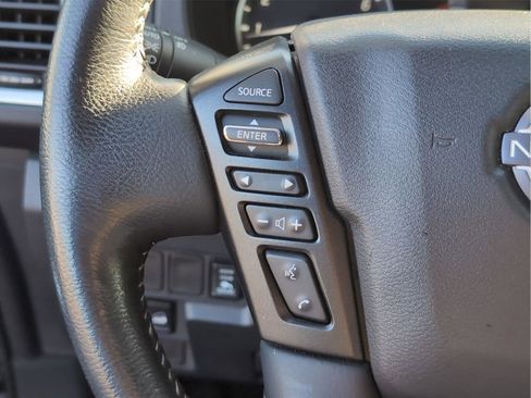 Used 2023 Nissan Frontier SV w/ SV Convenience Package image 27