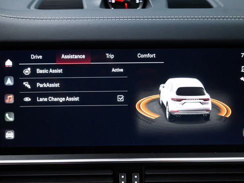 Used 2022 Porsche Cayenne S image 94