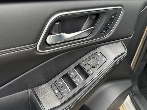 Used 2026 Nissan Rogue Platinum w/ Platinum Premium Package image 25