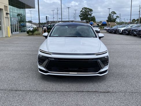 New 2026 Hyundai Sonata SEL FWD image 3