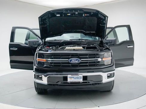 Used 2024 Ford F150 XLT AWD/4WD image 16