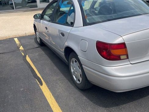 Used 2000 Saturn S-Series SL1 FWD image 2