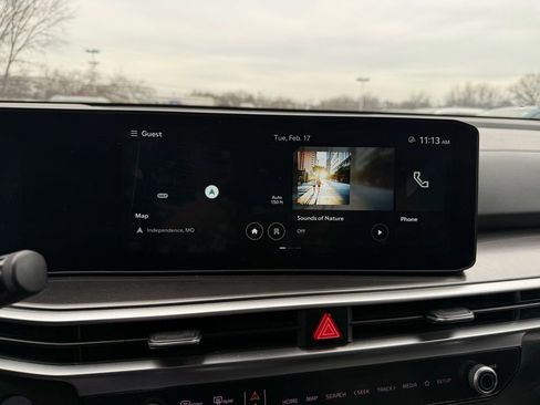 Certified 2024 Kia Sorento S image 32