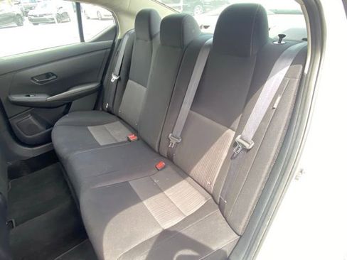 Used 2024 Nissan Sentra SV FWD image 25