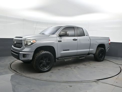 Used 2018 Toyota Tundra SR5 image 7