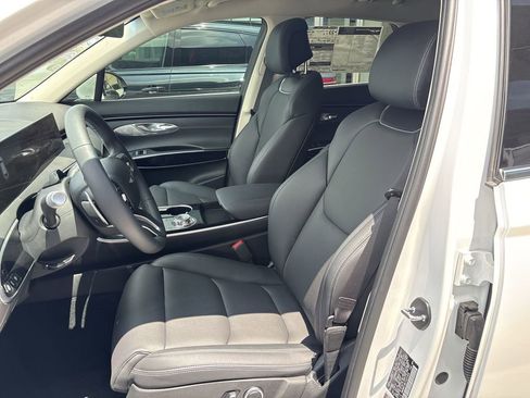 Used 2026 Genesis GV70 2.5T AWD/4WD image 13