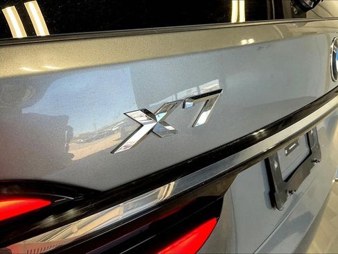 Certified 2024 BMW X7 xDrive40i w/ Premium Package image 40