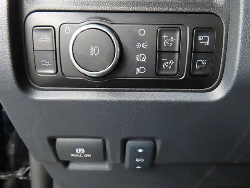 Used 2025 Ford F450 Platinum AWD/4WD image 62