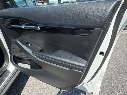 Used 2024 Kia Seltos S FWD image 18