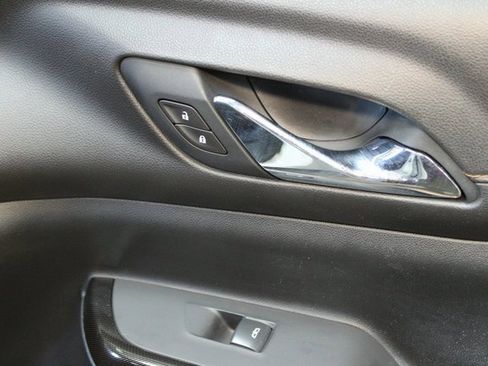 Used 2020 GMC Acadia AT4 image 9