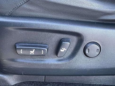 Used 2022 Toyota 4Runner SR5 image 7