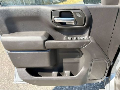 Used 2023 Chevrolet Silverado 1500 Custom AWD/4WD image 20