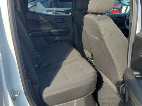 New 2026 Chevrolet Colorado W/T image 15