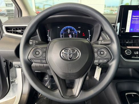 Used 2026 Toyota Corolla LE FWD image 22