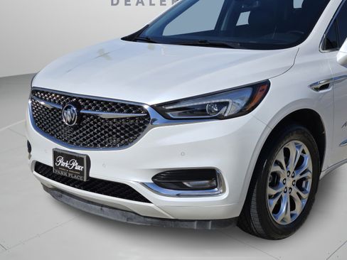 Used 2021 Buick Enclave Avenir FWD image 34