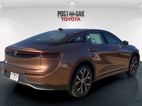 New 2026 Toyota Crown image 7