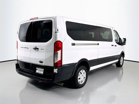 Used 2023 Ford Transit 350 XLT image 5