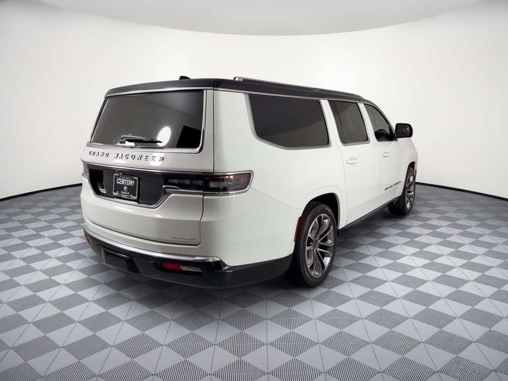 Used 2024 Jeep Grand Wagoneer L Series III AWD/4WD image 9