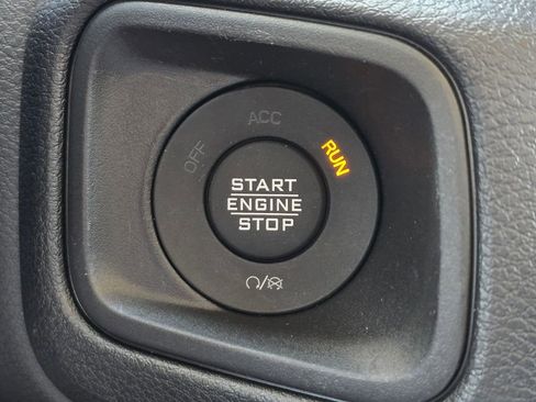 Used 2025 Jeep Wrangler Unlimited Sport S 4xe AWD/4WD image 32
