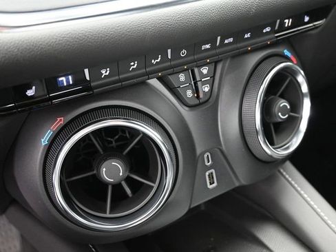 New 2026 Chevrolet Blazer LT w/ Convenience Package image 31