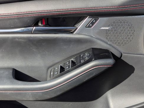 Used 2023 MAZDA MAZDA3 s image 11