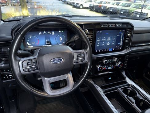 Used 2023 Ford F350 Lariat w/ Lariat Ultimate Package image 15