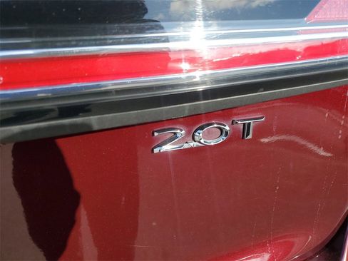 Used 2019 Lincoln Nautilus Select image 5