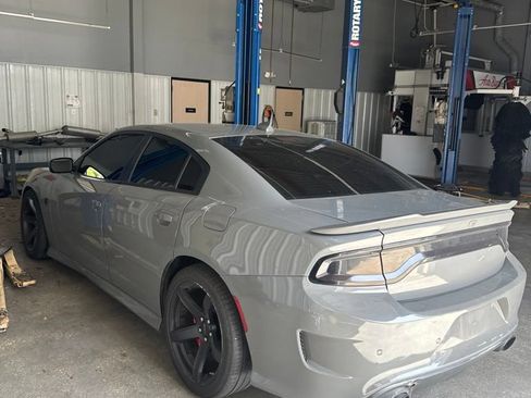 Used 2017 Dodge Charger SRT Hellcat RWD image 7