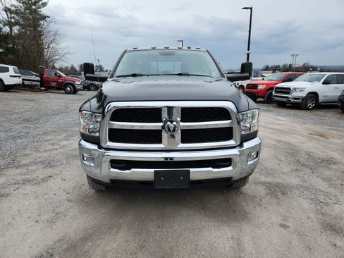 Used 2018 RAM 3500 SLT image 8