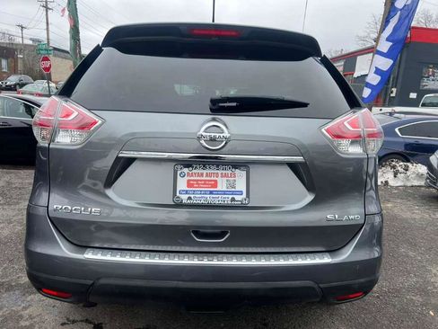 Used 2016 Nissan Rogue SL w/ SL Premium Package image 9