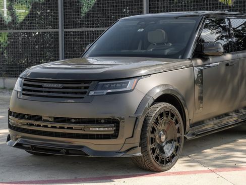 Used 2024 Land Rover Range Rover Autobiography image 8