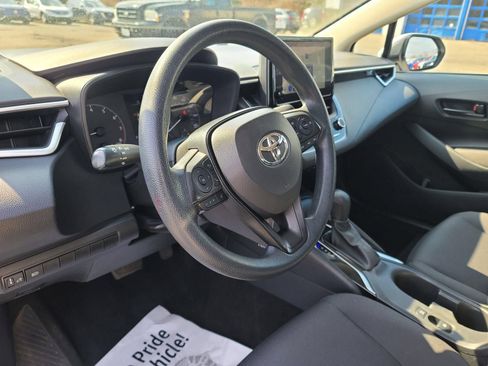 Used 2023 Toyota Corolla LE FWD image 7